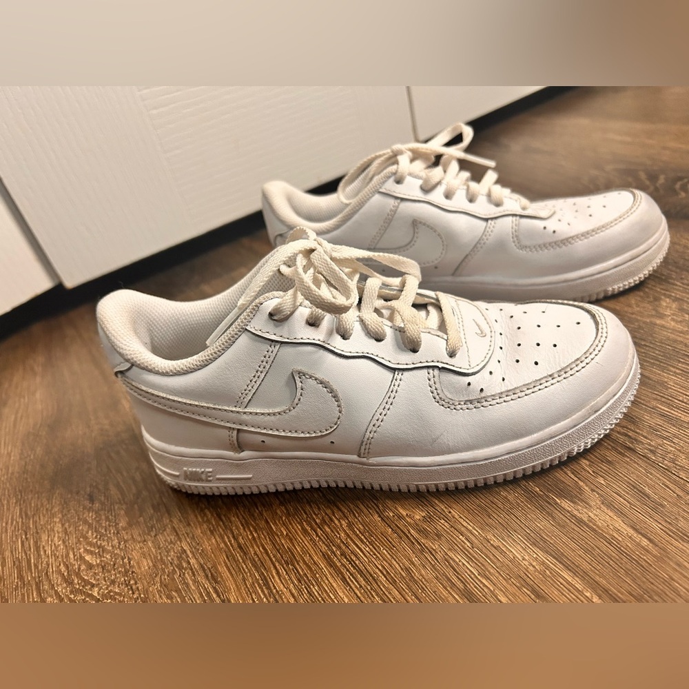 Nike Air Force 1 Sneakers Kids US
3Y White Running Low Top Lace Up 314193-117